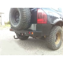 PARE-CHOCS ARRIERE M1 MITSUBISHI PAJERO V60 (en fabrication)