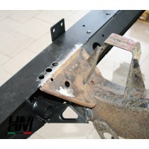 Traverse de chassis arrière pour Land Rover Defender