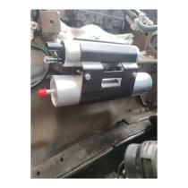 SUPPORT DE POMPE À CARBURANT ET DE FILTRE À CARBURANT