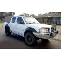ÉLARGISSEURS DAILES POUR NISSAN NAVARA D22  LARGEUR 70 MM