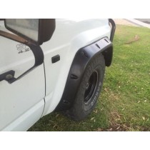ÉLARGISSEURS DAILE POUR NISSAN PATROL Y60  100MM DE LARGE