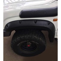 ELARGISSEURS D'AILE POUR TOYOTA HI-LUX 167 DOUBLE CABINE  LARGEUR 95 MM