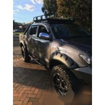 ÉLARGISSEURS D'AILES POUR TOYOTA HI-LUX 2004-2011 MONSTER (PRÉ FACE-LIFT)  LARGEUR 95 MM