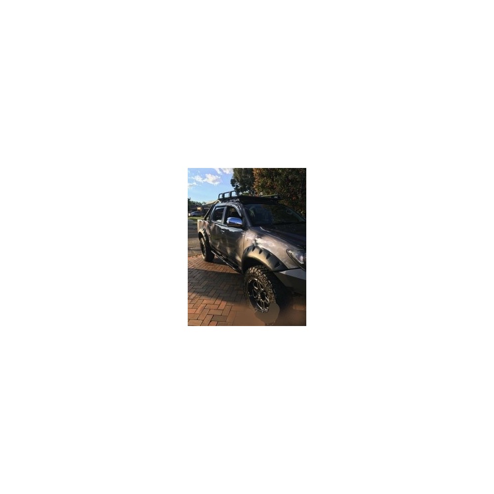 ÉLARGISSEURS D'AILES POUR TOYOTA HI-LUX 2004-2011 MONSTER (PRÉ FACE-LIFT) LARGEUR 95 MM ÉLARGISSEURS D'AILES POUR TOYOTA HI-LUX 2004-2011 MONSTER (PRÉ FACE-LIFT) LARGEUR 95 MM