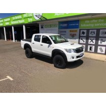 ÉLARGISSEURS D'AILES POUR TOYOTA HI-LUX 2012-2015 STANDARD (FACE-LIFT)  LARGEUR 50 MM,