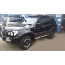 ÉLARGISSEURS D'AILES POUR TOYOTA LAND CRUISER 100  55 MM DE LARGE