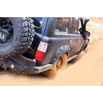 ÉLARGISSEURS D'AILES POUR TOYOTA LAND CRUISER 80  65 MM DE LARGE