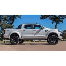 ÉLARGISSEURS D'AILES FORD RANGER PX1 & PX2  FINITION LISSE  55 MM DE LARGE