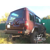 PARE-CHOCS ARRIERE POUR LAND ROVER DISCOVERY 1 200