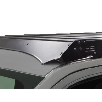 Déflecteur de vent de galerie Slimsport pour le Ford F150 Super Crew avec toit ouvrant (2018-2020) - de Front Runner