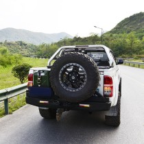 PARE-CHOC ARRIÈRE POUR TOYOTA HILUX de 2005 à 2015