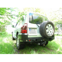 PARE CHOC ARRIERE F4X4 POUR MITSUBISHI PAJERO 3 COURT (feux compris)