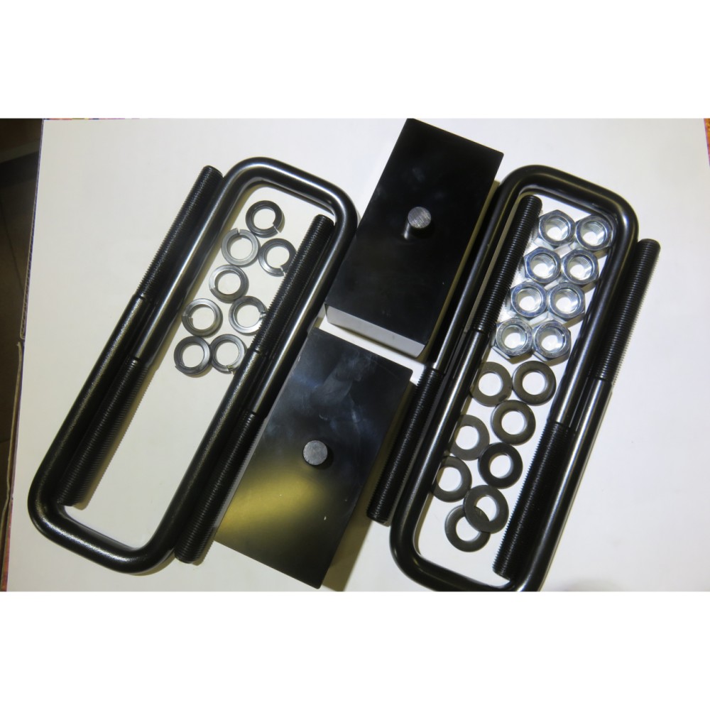 Paire de cales de lames de suspension +35mm pour NISSAN Navara D40