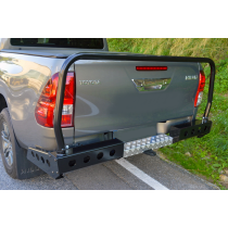 PARE-CHOCS ARRIÈRE CARRÉ POUR TOYOTA HILUX REVO (2015+)
