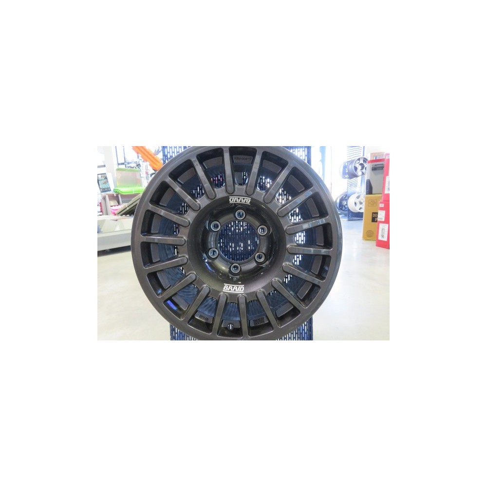 Jante Alu Braid Winrace S Grise 8x17 6x130 Ineos Grenadier ET30