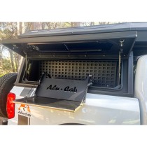 Tablette pliante Alu-Cab : cuisine pratique pour hard-top 4x4