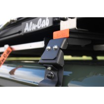 Supports de gouttière Alu-Cab pour barres de toit 4x4 robustes