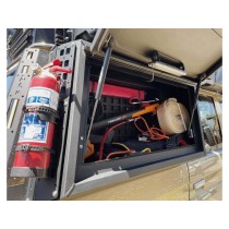  Grille intérieure Alu-Cab GRJ76 : Rangez votre coffre Toyota ! 