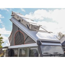 Toit ouvrant Alu-Cab Icarus Defender blanc – Offroad & bivouac