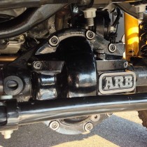 Protection ARB Dana 30 Noire : Blindage Pont 4x4 Haute Qualité
