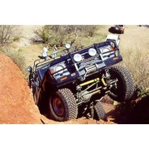Pare chocs Winch Bar HJ60 HJ61 ARB : Protection 4x4 Land Cruiser