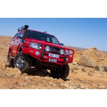 Pare-chocs Winch Bar ARB Vigo : acier, robustesse, treuil 4x4