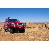 Pare-chocs Winch Bar ARB Vigo : acier, robustesse, treuil 4x4