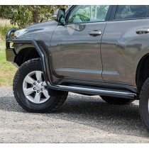 Renforcez votre Prado 150 : Front Rail ARB robuste et fiable
