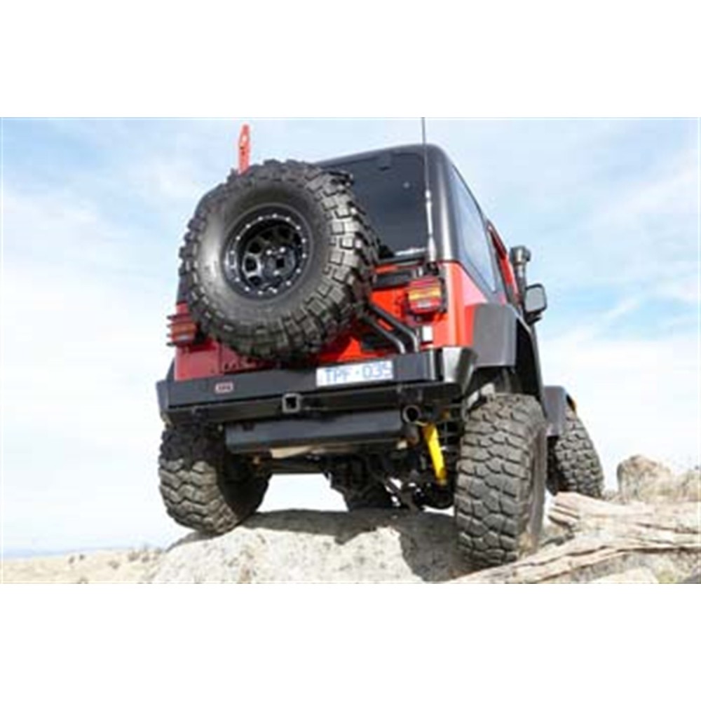 Barre arrière ARB TJ Wrangler : Protection 4x4 robuste