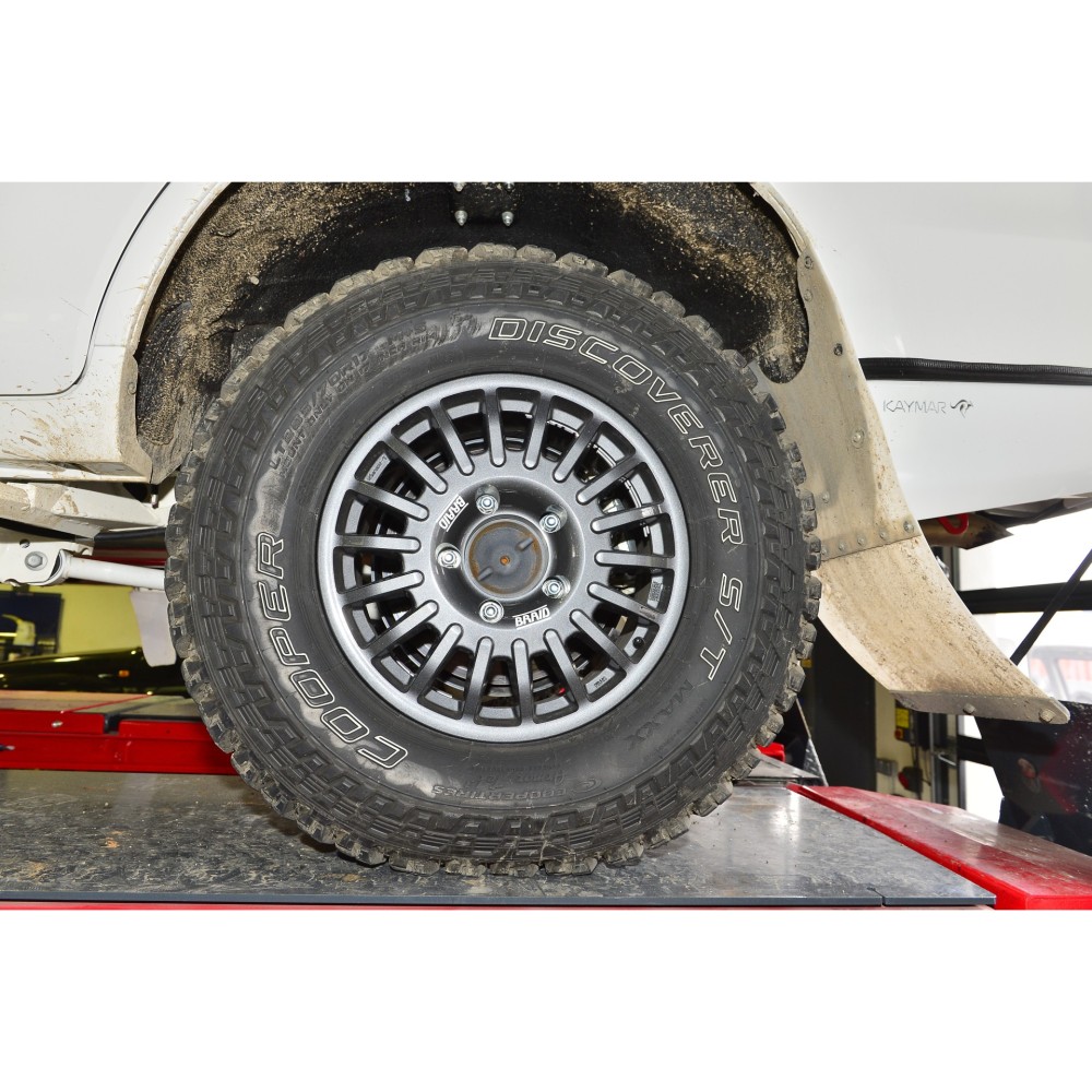 Jante Alu Braid Winrace Grise 17" pour Toyota Land Cruiser