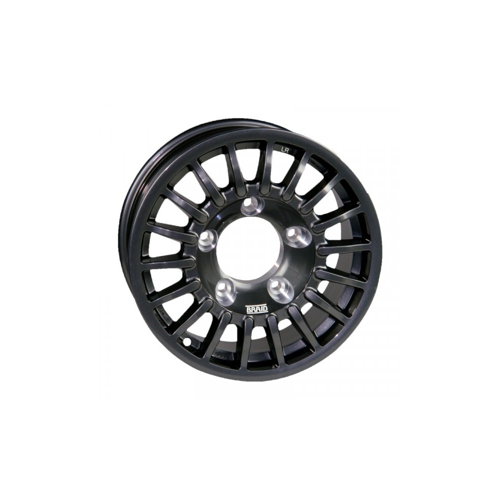 Jante alu Braid Winrace noire 17" Nissan Navara D22 robuste et stylée