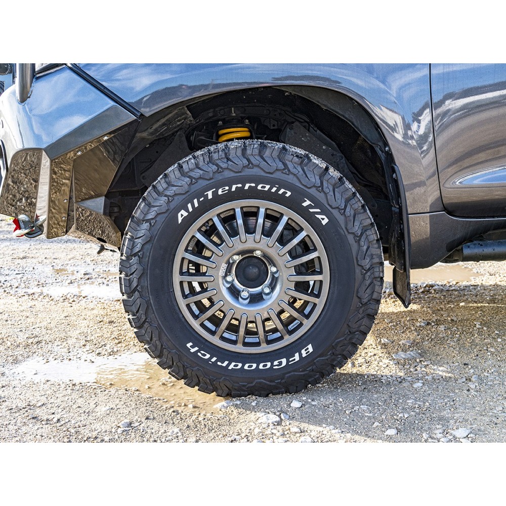 Jante alu Braid Winrace grise 17" pour Hilux, Land Cruiser, FJ Cruiser