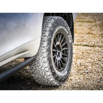 Jante alu Braid Winrace noire 17" Toyota Hilux Land Cruiser