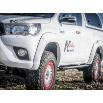 Jante alu beadlock Braid Winrace 8x16 blanche Toyota Hilux