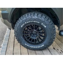 Jante alu Braid Winrace S noire 8x17 Toyota Hilux, Land Cruiser