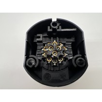 Prise remorque 13 broches femelle DTC Parts – Qualité durable