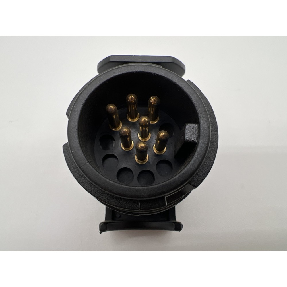 Adaptateur 13 broches auto 7 remorque DTC Parts pas cher