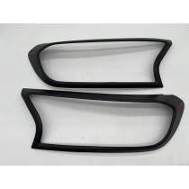Entourages de phares noirs Ford Ranger T7 2016-2019 DTC Parts
