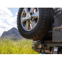 Porte roue de secours Kaymar Land Cruiser 300, robuste et fiable