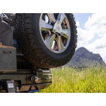 Porte roue de secours Kaymar Toyota Land Cruiser 300 alu