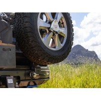 Porte roue de secours Kaymar Toyota Land Cruiser 300 alu