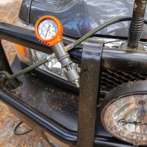  Mano de gonflage Maxtrax : gonflez 2 pneus, pression précise 