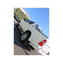 Protections tubulaires bas de caisse Hilux Vigo N4-Offroad robustes