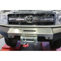 Pare-chocs avant Toyota série 7 N4-Offroad acier robuste