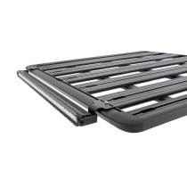 Support LED Rhino Rack Pioneer : éclairez vos aventures 4x4 Offroad