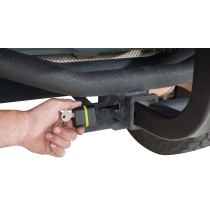 Sécurisez votre attelage avec le verrou 2" Rhino Rack robuste