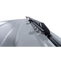 Renforcez votre Toyota 200 Series avec le Rhino-Rack Backbone !