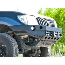 Pare-chocs avant avec plaque de treuil – Toyota Land Cruiser J90 / J95  – AVEC EXTENSIONS D'AILES