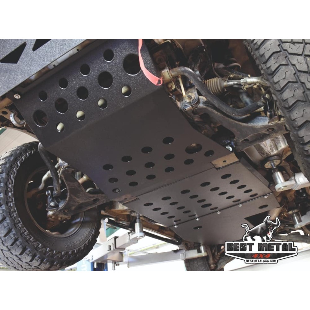 BLINDAGE DE SOUBASSEMENT 3 PIÈCES – Mitsubishi Montero V60