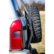 Échelle de hayon Nissan Patrol Y61 – Acier galvanisé – Accès toit & galerie